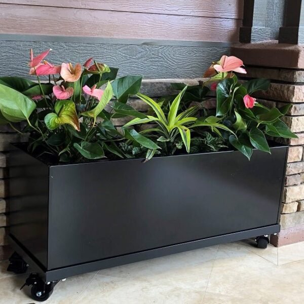 Aluminum Raised Bed (Optional Casters or Tray)