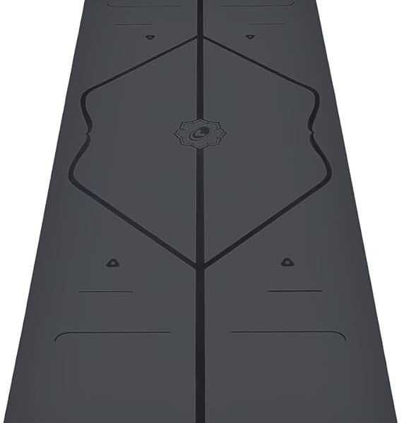 Liforme Original Yoga Mat – Free Yoga Bag Included – Patented Alignment System, Warrior-like Grip, Non-slip, Eco-friendly, sweat-resistant, long, wide, 4.2mm thick mat for comfort Visit the LIFORME Store